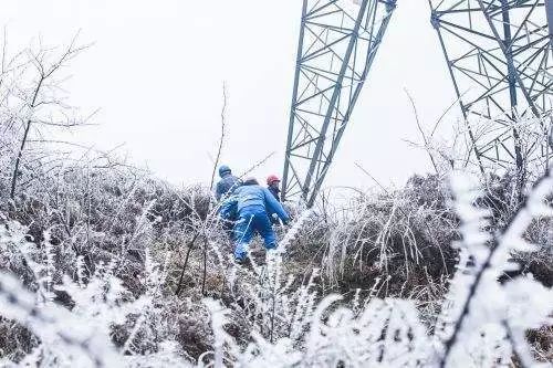 代替人工去巡視輸電線路？這家公司的無人機(jī)可不簡(jiǎn)單