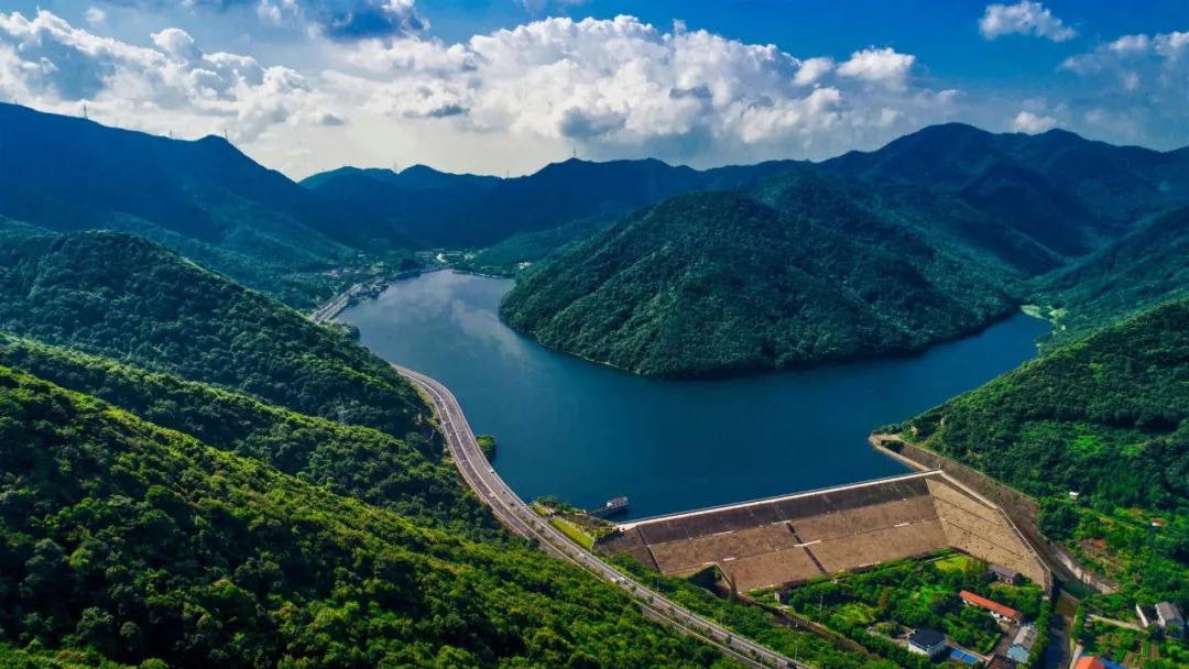 堅(jiān)決打好水河道監(jiān)控污染防治攻堅(jiān)戰(zhàn)，讓河道顏值Duang起來(lái)~