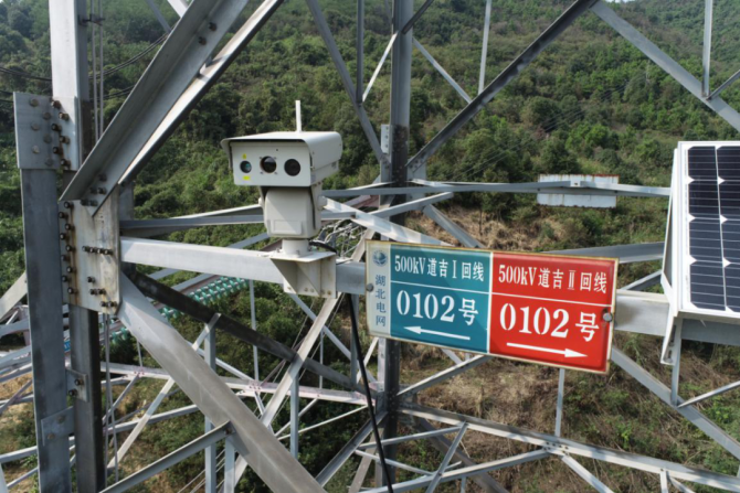 架空線路熱成像雙目云臺監(jiān)測裝置可以起到啥作用！